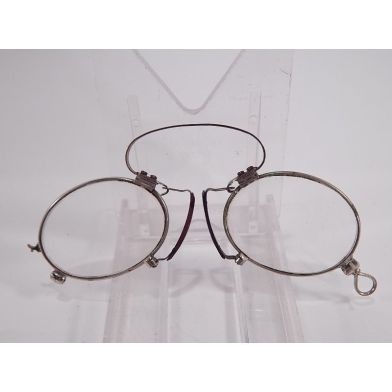 antichi-occhiali-pince-nez-danesi-con-custodia-sophus-schultz